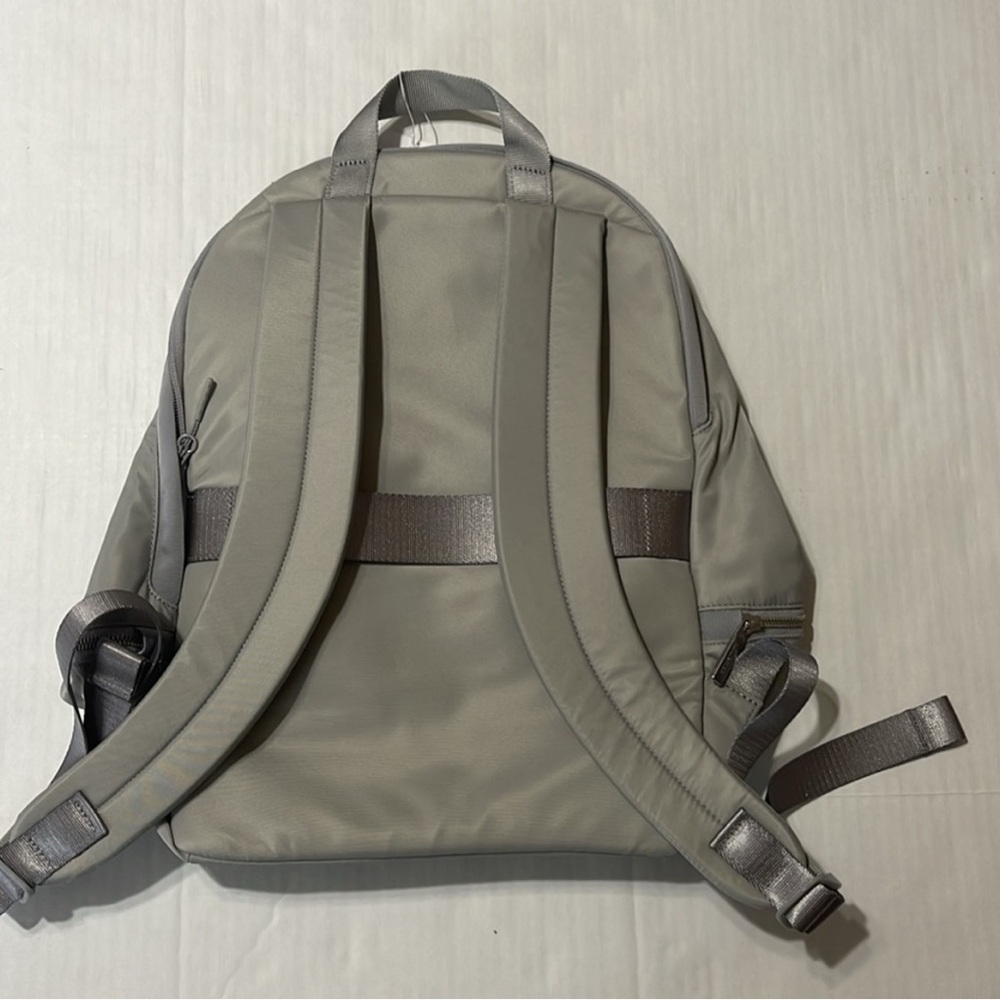 Lululemon Backpack - Picture 2 of 4